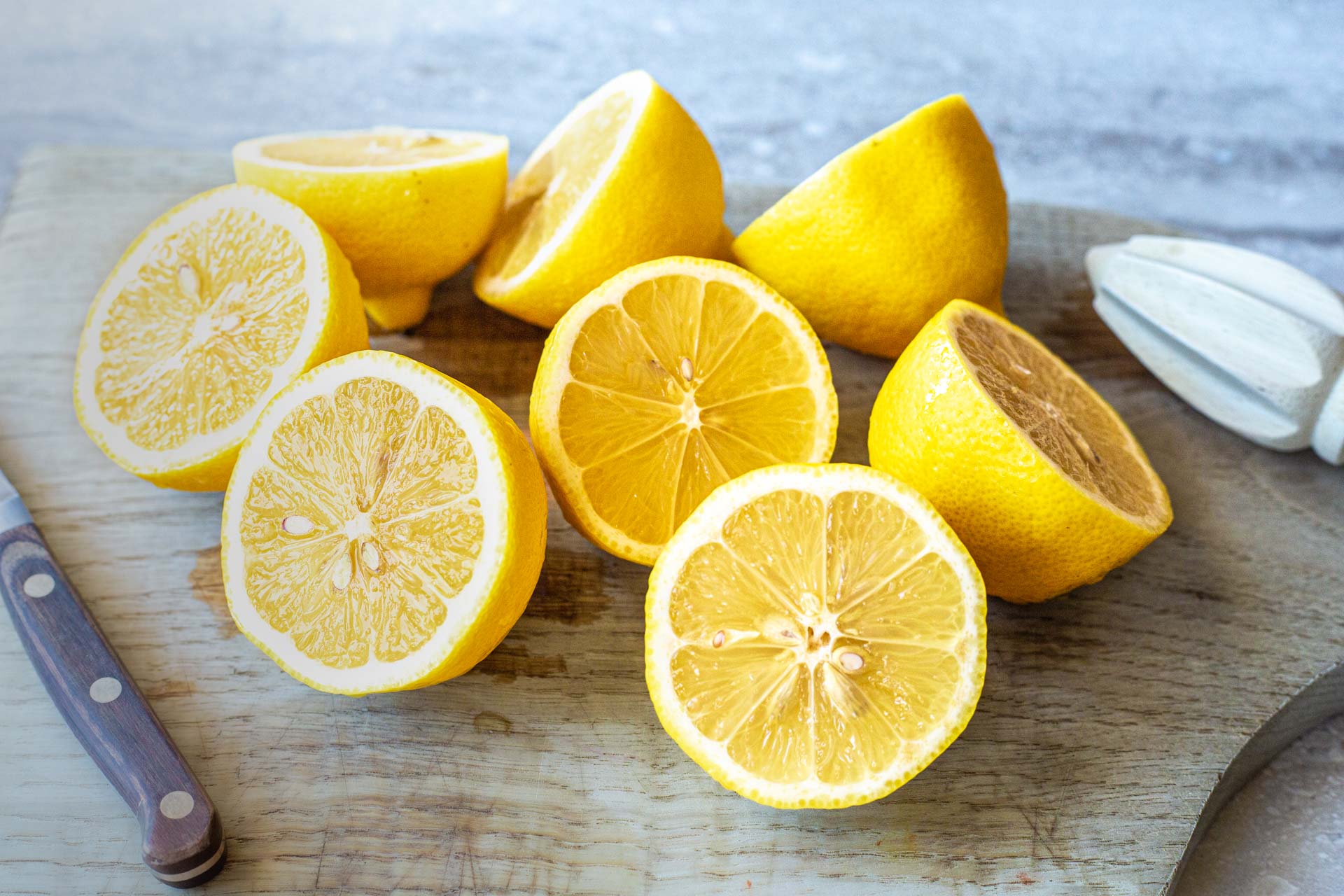 how-much-juice-in-one-lemon-mediterranean-taste